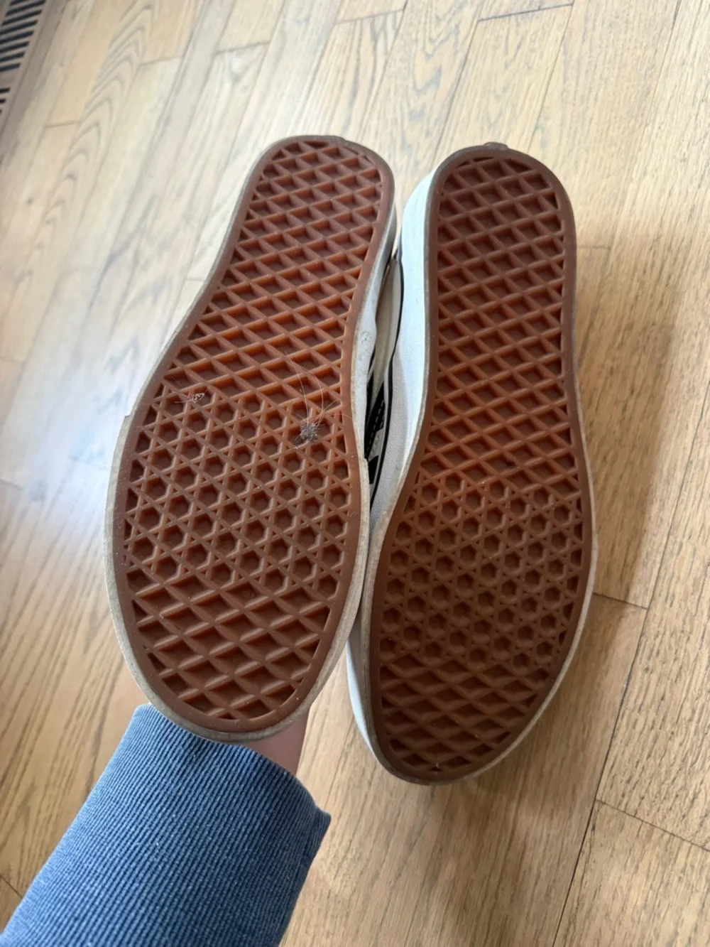 Vans Checkerboard Sneakers - Picture 2 of 4